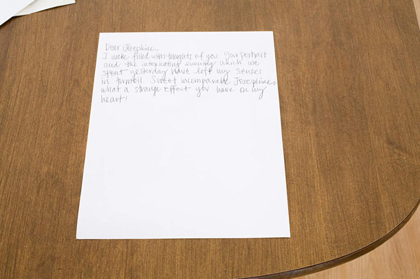 无人,横图,俯视,室内,特写,白天,科技,桌面,桌子,静物,网络,信息,木制,标志,符号,数字,文字,邮件,标识,邮箱,木制品,通信,创意,彩图,高角度拍摄