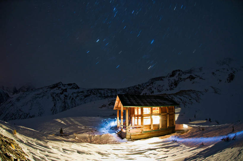 无人,公园,家,木屋,横图,室外,夜晚,正面,旅游,度假,美景,山,星空,雪,雪山,大雪,夜景,阿根廷,冰,积雪,景观,山峰,雪景,冬季,冬天,山峦,娱乐,住宅,自然,享受,休闲,景色,南美,放松,寒冷,冰冷,南美洲,国家公园,拉丁美洲,自然风光,美洲,亚美利加洲,一栋,严寒,南亚美利加洲,冰凉,酷寒,凛冽,凛凛,极冷,阿根廷共和国,巴塔哥尼亚高原,巴塔哥尼亚,阿根廷冰川国家公园,圣克鲁斯省,星夜,夜空,彩图,茅舍,茅屋,棚屋,小木屋,小屋