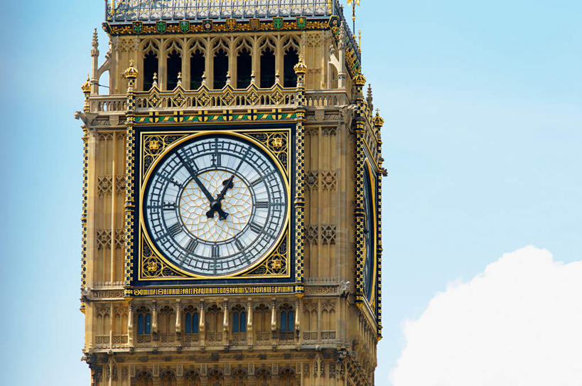 无人,横图,室外,白天,正面,旅游,度假,标志建筑,地标,建筑,英国,欧洲,伦敦,阴影,时间,光线,时钟,影子,云,云朵,钟楼,首都,计时,云彩,娱乐,建设,大本钟,大笨钟,国会大厦,蓝色,白云,蓝天,天空,阳光,钟表,天,享受,休闲,表,旅游胜地,放松,晴朗,西欧,大不列颠,国会大楼,大不列颠及北爱尔兰联合王国,议会大厦,议会大楼,首都大厦,州议会大厦,州政府,州会议厅,塔钟,大不列颠联合王国,日不落英帝国,雾都,钟,晴空,彩图