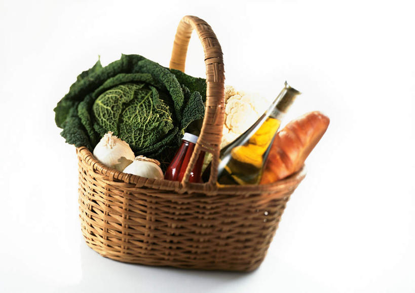 面包,无人,横图,室内,白天,白色背景,正面,蔬菜,洋葱,新鲜,篮子,花菜,花椰菜,西兰花,食品,白葡萄酒,购物篮,玻璃制品,酒瓶,食物,一个,玻璃瓶,瓶子,甘蓝,摄影,有机食品,绿色食品,影棚,单个,圆葱,洋葱头,球葱,彩图,影棚拍摄,拍摄