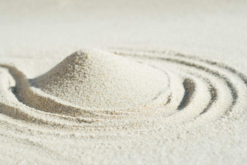 无人,横图,俯视,室外,白天,沙滩,许多,堆积,条纹,形状,弯曲,环绕,洒落,圆形,沙子,线条,圆环,同心圆,圆圈,海岸,沙地,花形,沙粒,堆砌,环状,环形,回形,沙砾,积累,绘制,肌理,海滩,彩图,高角度拍摄
