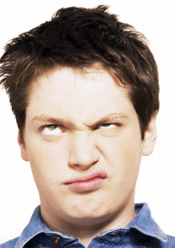 西方人,脸,头,脸颊,一个人,站,横图,室内,特写,白天,白色背景,正面,欧洲,欧洲人,仅一个男性,仅一个人,仅一个年轻男性,站着,鬼脸,摄影,影棚,男人,男性,年轻男性,白种人,头部,脸部,脸蛋,面部,站立,半身,彩图,影棚拍摄,拍摄