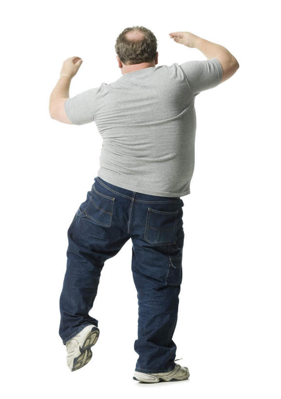 西方人,一个人,站,举,竖图,室内,白天,白色背景,欧洲,欧洲人,仅一个男性,仅一个人,仅一个中年男性,服装,休闲装,背面,衣服,托,站着,休闲,休闲服,抬脚,摄影,服饰,影棚,男人,男性,中年男性,白种人,举起,举手,举着,向上举,向上伸,向上托,站立,彩图,全身,影棚拍摄,拍摄