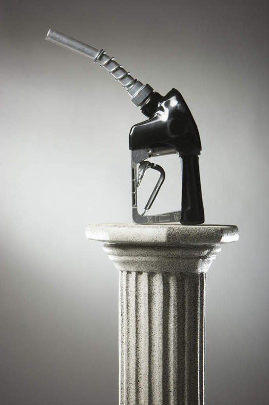 无人,竖图,室内,特写,白天,正面,石头,静物,灰色背景,石子,桶,柱子,塑料,一个,黑色,容器,塑料制品,摄影,影棚,能源,单个,储藏,塑料桶,燃料,资源,储存,能量,汽油,燃油,石块,彩图,影棚拍摄,拍摄,贮存,油桶