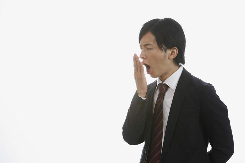 东方人,头发,一个人,站,闭眼,横图,室内,白天,正面,衬衫,制服,亚洲,仅一个男性,仅一个人,领带,黄种人,仅一个年轻男性,黑色,站着,张嘴,皱眉,呼气,张大嘴巴,背手,男人,男性,年轻男性,亚洲人,张开嘴,闭眼睛,闭着眼,闭着眼睛,举手,站立,半身,彩图,衬衣,短发