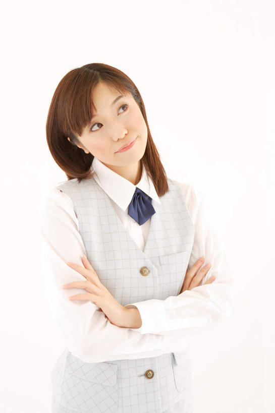 东方人,一个人,商务人士,商务女性,站,笑,微笑,露齿笑,竖图,室内,白天,白色背景,正面,工作服,制服,亚洲,仅一个年轻女性,仅一个女性,仅一个人,套装,黄种人,站着,摄影,影棚,手抱胸,商务装,工薪阶层,工作制服,年轻女性,女人,女性,亚洲人,白领,上班族,抬头,仰头,站立,半身,彩图,影棚拍摄,工作套服,拍摄