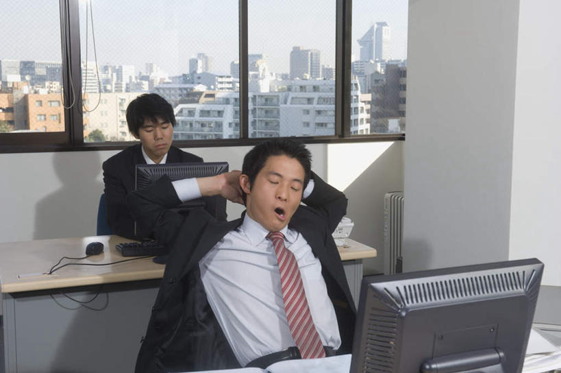 东方人,头,头发,两个人,伙伴,朋友,商务人士,商务男性,办公室,高楼大厦,坐,打电话,横图,室内,白天,正面,衬衫,友谊,办公楼,合作,团队,职员,电脑,显示器,鼠标,键盘,窗户,桌子,大厦,建筑,摩天大楼,写字楼,电话,椅子,亚洲,撑,敲打,阴影,套装,工作,光线,影子,办公桌,注视,黄种人,输入,通讯设备,玻璃窗,黑色,话筒,楼宇,打字,观察,看,发呆,电话线,台式电脑,商务楼,战略,观看,点击,敲击,察看,撑着,关注,商务装,工薪阶层,联合,合谋,配合,协作,按键,男人,男性,年轻男性,亚洲人,白领,上班族,电话机,通话,坐着,半身,彩图,衬衣,大楼,高层建筑,高楼,摩天楼,短发,白领阶层,办公室职员