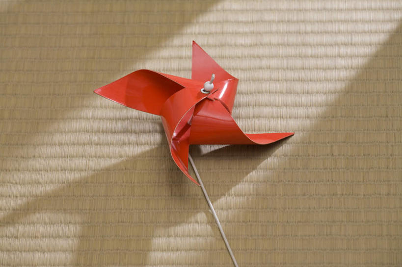 无人,横图,俯视,室内,特写,白天,快乐,自由,幸福,静物,风车,玩具,朦胧,模糊,席子,娱乐,一个,红色,休闲,喜庆,活力,单个,希望,吉祥,象征,和平,梦想,忠诚,进取,灵动,勇敢,勤奋,团结,幸运,彩图,高角度拍摄