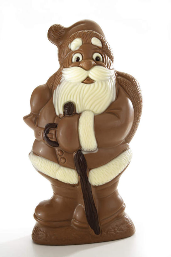 一个人,无人,竖图,室内,白天,白色背景,正面,圣诞节,仅一个男性,仅一个人,圣诞老人,节日,庆祝,装饰,食品,糖,糖果,甜点,甜品,文化,装饰品,食物,甜食,巧克力,仅一个老年男性,庆典,摄影,影棚,纪念,巧克力糖,老年男性,男人,男性,彩图,全身,影棚拍摄,拍摄