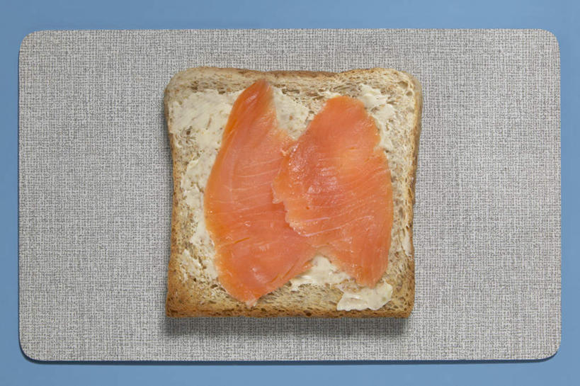 点心,面包,三文鱼,奶酪,无人,横图,俯视,室内,特写,白天,鲑鱼,肉,生食,鱼肉,干酪,起司,食品,面点,芝士,营养,色拉,肉类,食物,糕点,红色,乳酪,大马哈鱼,乳制品,发酵,肉食,撒蒙鱼,萨门鱼,冰海之皇,鲑,马哈鱼,麻哈鱼,大麻哈鱼,彩图,高角度拍摄