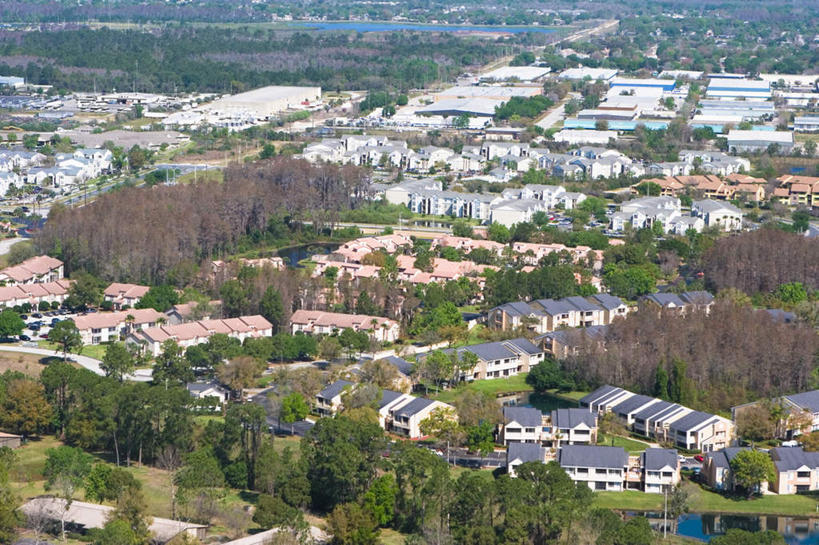 无人,家,横图,俯视,航拍,室外,白天,度假,美景,植物,城市风光,城市,美国,房屋,屋子,景观,公寓,娱乐,洋房,楼房,住宅,树,树木,绿色,自然,享受,休闲,景色,放松,生长,成长,北美,北美洲,鸟瞰,美洲,佛罗里达,奥兰多,佛罗里达州,佛州,阳光州,北亚美利加洲,亚美利加洲,奥兰多市,彩图,高角度拍摄,房子