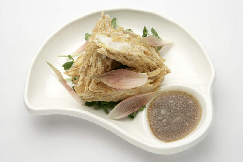 无人,横图,俯视,室内,特写,白天,白色背景,烹饪,中餐,餐具,阴影,反射,碟子,盘,影子,调料,油炸,料理,食品,调味品,调味料,酱油,菜肴,美食,食物,盘子,碟,中式,摄影,佳肴,影棚,豉油,彩图,高角度拍摄,影棚拍摄,拍摄