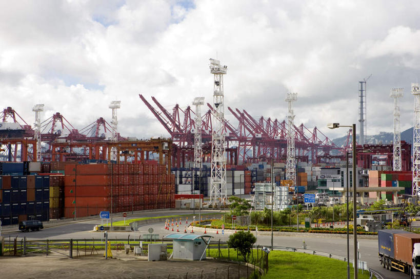 无人,码头,横图,室外,白天,正面,度假,技术,草地,草坪,美景,植物,城市风光,城市,港口,建筑,香港,中国,亚洲,阴影,光线,影子,景观,云,云朵,集装箱,云彩,娱乐,设备,货柜,草,树,树木,施工,蓝色,绿色,白云,蓝天,天空,阳光,自然,箱子,天,享受,休闲,机械,起重机,景色,放松,运输,生长,晴朗,成长,港,工程,东亚,物流,新界,葵涌,香港特别行政区,港澳台,中华人民共和国,荃湾,晴空,彩图,摆渡口,埠头,渡口,渡头,港湾,海港,货运码头,口岸,商港