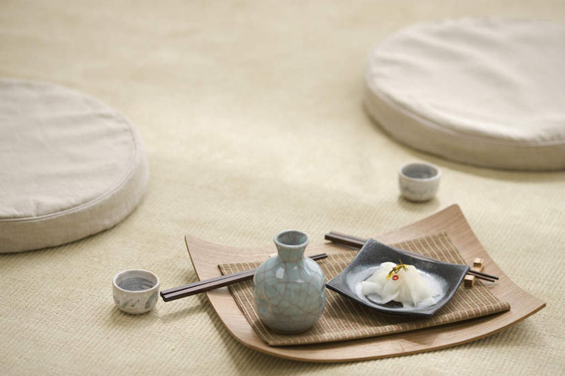 清酒,无人,横图,俯视,室内,特写,白天,烹饪,筷子,黄瓜,蔬菜,杯子,餐具,欧洲,芬兰,阴影,新鲜,反射,碟子,盘,影子,日本料理,料理,食品,酒类,文化,传统,菜肴,美食,酒,酒瓶,食物,饮料,盘子,瓶子,水杯,碟,日式料理,日式,佳肴,有机食品,绿色食品,礼节,北欧,礼仪,芬兰共和国,波里,茶杯,进餐用具,青瓜,胡瓜,彩图,高角度拍摄