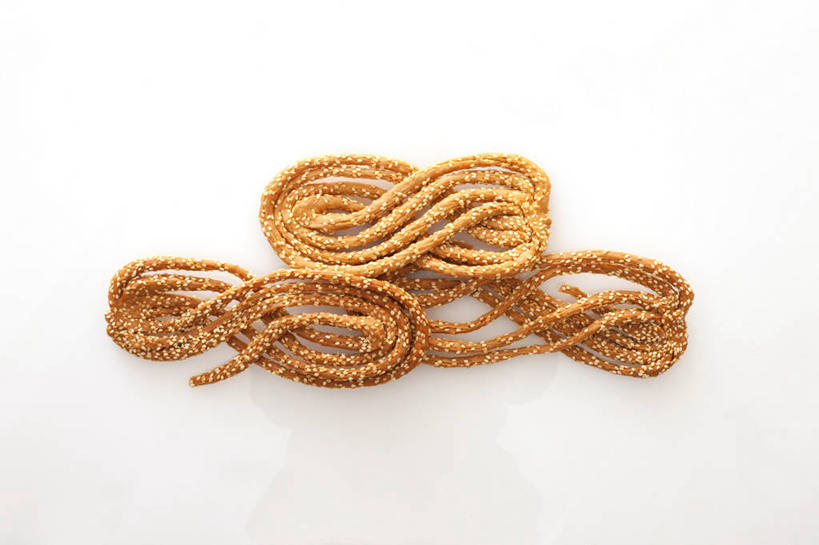 点心,无人,横图,俯视,特写,留白,白色背景,早餐,静物,北京,中国,亚洲,油炸,美味,食品,甜点,甜品,饮品,小吃,饮食,食物,特产,糕点,饮料,三个,甜食,诱惑,摄影,风格,简单,膳食,可口,中国文化,东亚,东亚文化,式样,适口,彩图,高角度拍摄,影棚拍摄,传统文化,撒子