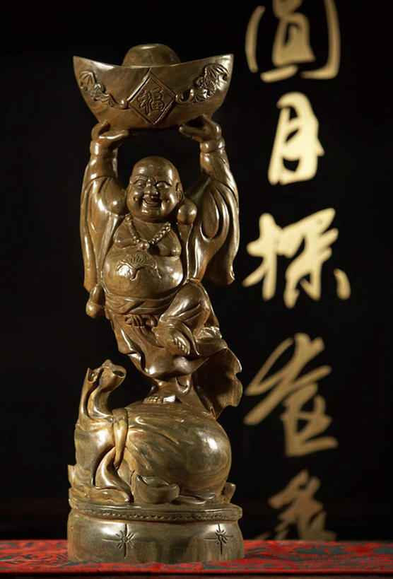 无人,设计师,竖图,室内,正面,仰视,桌子,建筑,静物,雕塑,亚洲,艺术,装饰,木制,标志,瓷器,雕刻,雕像,符号,房屋,围墙,历史,标识,传统,佛,工艺品,汉字,古董,纪念,复杂,美术,起居室,近景,中国文化,主题,手艺,陈列,东亚,东亚文化,北京市,功能,美学,性别符号,古代文明,知识产权,木工,彩图,低角度拍摄,男性符号,传统文化,禅宗,过去