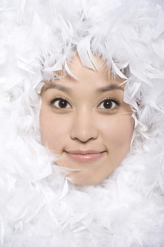 东方人,成年人,脸,头,脸颊,头发,裸体,一个人,微笑,竖图,特写,白色背景,化妆,美容,快乐,幸福,北京,中国,亚洲,仅一个年轻女性,仅一个女性,仅一个人,护肤,环绕,干净,裸露,肩膀,白色,黑色,保养,享受,休闲,概念,舒服,放松,幻想,美女,保健,摄影,皮肤,光滑,高雅,关爱,清新,肖像,裸,东亚,纯净,养颜,柔和,细腻,平滑,无忧无虑,年轻女性,女人,女性,亚洲人,中国人,年轻人,头部,脸部,脸蛋,面部,彩图,影棚拍摄,SPA美容,魅力,翎毛