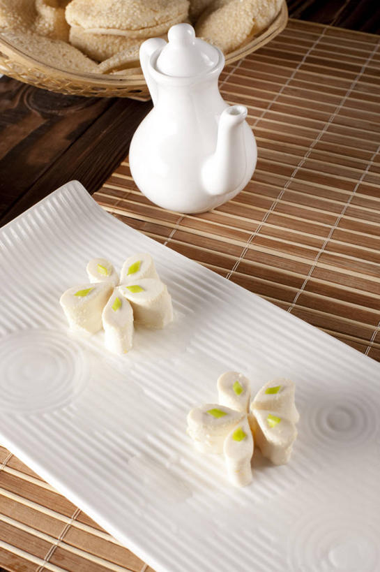 豆腐,无人,竖图,俯视,桌子,静物,北京,中国,亚洲,美味,食品,传统,小吃,饮食,摄影,凉菜,细香葱,风格,中国文化,东亚,健康食物,彩图,高角度拍摄,传统文化