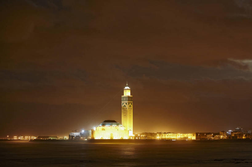无人,横图,室外,夜晚,激光,海洋,建筑,非洲,摩洛哥,光,云,塔,尖顶,光亮,大西洋,摄影,宗教,照亮,尖塔,伊斯兰教,照明设备,清真寺,北非,阿非利加洲,摩洛哥王国,灵性,卡萨布兰卡,达尔贝达,摩洛哥肺叶,麦加,彩图