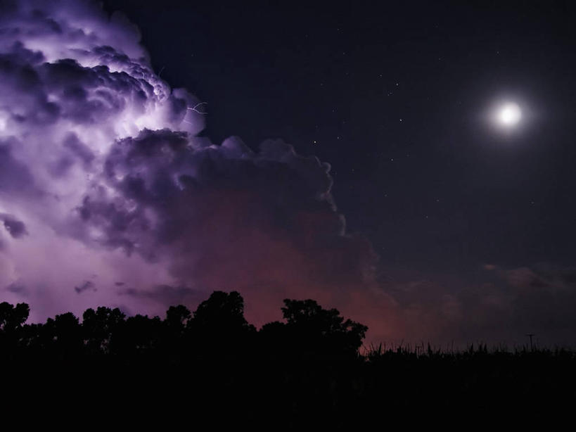 无人,横图,室外,夜晚,长时间曝光,闪电,暴风雨,美国,月亮,自然灾害,天气,天空,摄影,怪异,恐怖,威胁,结束,天蝎座,内布拉斯加,担心,危险,彩图