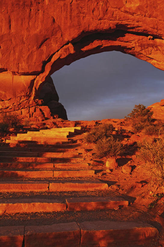 无人,竖图,室外,白天,日落,沙漠,红色,摄影,岩层,拱门国家公园,犹他,岩石,彩图