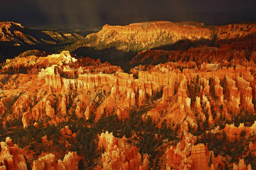 无人,横图,室外,白天,石头,日落,沙漠,暴风雨,云,天气,红色,摄影,岩层,犹他,布莱斯峡谷国家公园,猪鬃,岩石,彩图