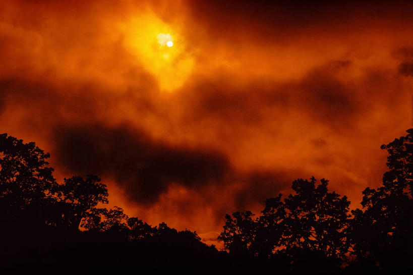 无人,吸烟,横图,室外,白天,太阳,火,美国,红色,摄影,加利福尼亚,毁灭,逆光,彩图