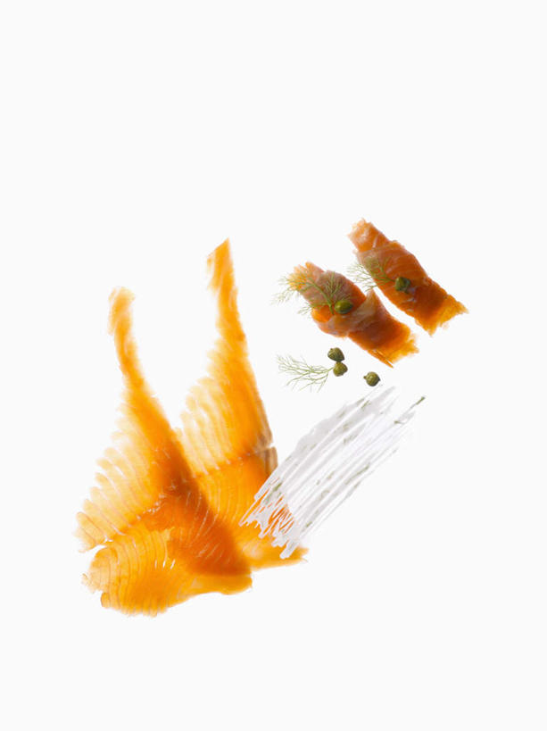 点心,无人,竖图,俯视,室内,特写,白天,白色背景,下午茶,阴影,反射,影子,食品,褐色,食物,糕点,奶油,奶油蛋糕,橙色,摄影,影棚,乳制品,激凌,克林姆,淇淋,磅蛋糕,彩图,高角度拍摄,影棚拍摄,拍摄,蛋糕