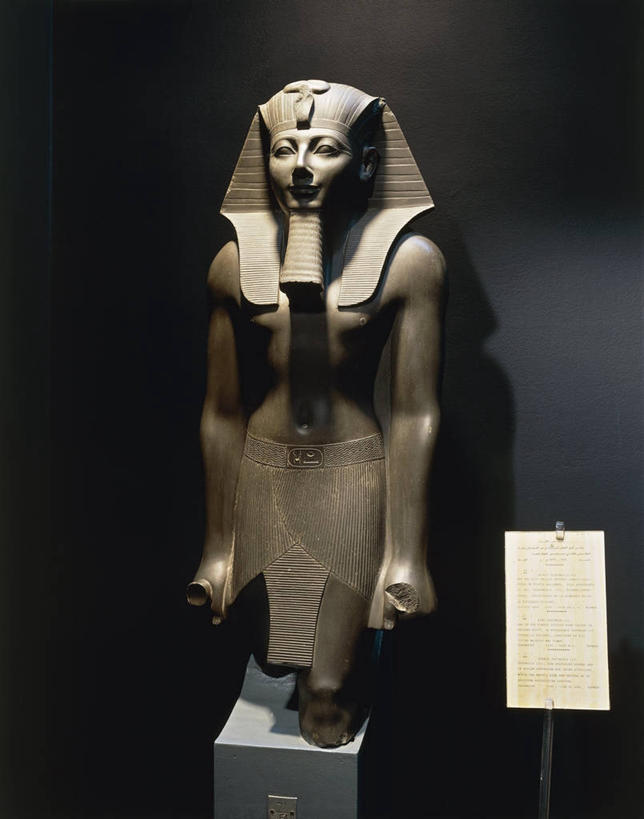 无人,竖图,雕塑,黑色背景,标志,雕像,符号,头饰,历史,标识,古代,一个,摄影,单个,权威,中东,法老,性别符号,古埃及文明,古代文明,底比斯,片岩,彩图,影棚拍摄,男性符号,传统文化,过去