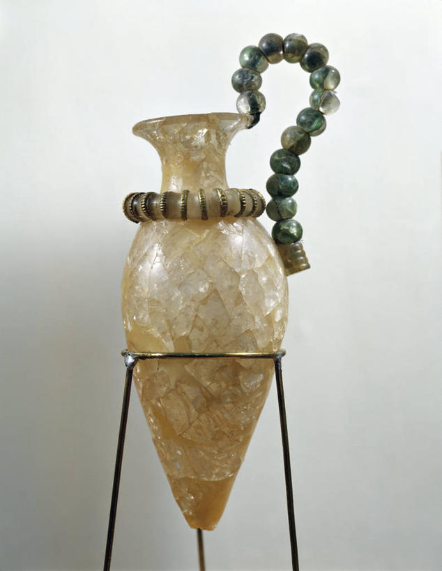 无人,竖图,花瓶,灰色背景,珠子,一个,灰色,摄影,单个,华贵,手艺,石英,古代文明,美术工艺,彩图,影棚拍摄