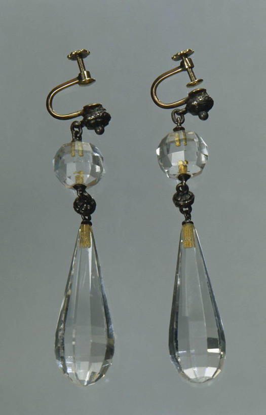 无人,竖图,一对,两个,摄影,古董,华贵,耳饰,美术工艺,彩图,影棚拍摄