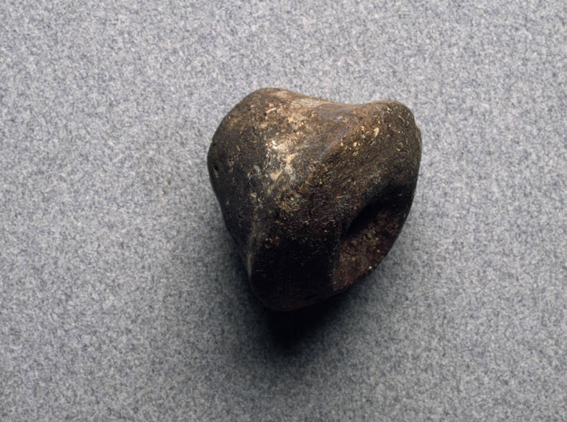 无人,横图,特写,灰色背景,历史,一个,灰色,摄影,单个,考古学,简单,漩涡形,古代文明,纺锤,美术工艺,彩图,影棚拍摄