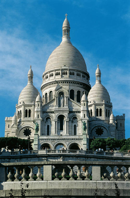 无人,教堂,栏杆,竖图,室外,白天,城市,建筑,巴黎,首都,图像,灰色,地标建筑,摄影,宗教,基督教,圆顶建筑,边界,主题,法国文化,圣心堂,构图,法兰西岛大区,蒙马特区,彩图,旅行,大教堂,时空