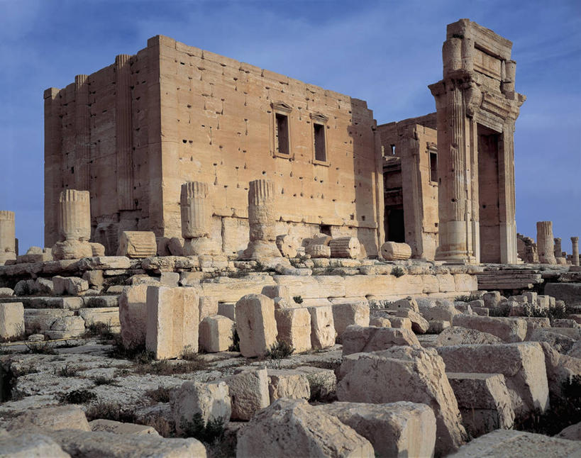 无人,寺庙,横图,室外,白天,旅游,度假,美景,建筑,叙利亚,亚洲,柱子,景观,云,塔,图像,历史,娱乐,废墟,蓝色,天空,自然,地标建筑,享受,休闲,景色,放松,摄影,宗教,考古学,人造,中东,宗教建筑,地中海文化,自然风光,主题,自然现象,古典风格,构图,古代文明,古代史,巴尔米拉,贝尔神庙,彩图,旅行,时空,传统文化,状态