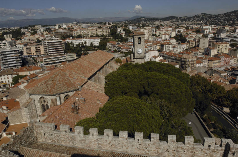 无人,横图,俯视,室外,白天,城市,建筑,法国,欧洲,戛纳,屋顶,瓦,树,摄影,普罗旺斯,地中海文化,滨海阿尔卑斯,万里无云,彩图,高角度拍摄