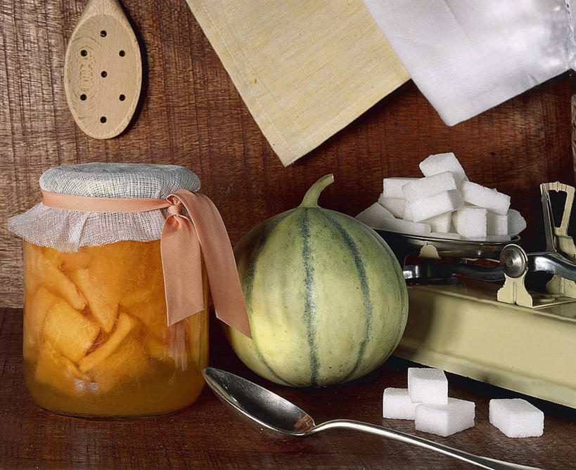 无人,横图,室内,特写,烹饪,静物,水果,吊挂,悬挂,瓜,料理,食品,挂,菜肴,美食,饮食,食物,汤匙,摄影,佳肴,泡椒,糖浆,刮刀,酸黄瓜,广口瓶,健康食物,彩图,传统文化,成分