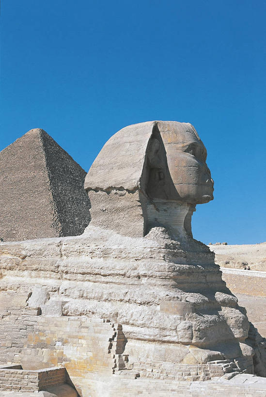 无人,竖图,旅游,度假,美景,名胜古迹,城市风光,城市,地标,建筑,非洲,埃及,开罗,遗迹,景观,联合国,首都,古迹,历史,文物,娱乐,古建筑,地标建筑,享受,休闲,旅游胜地,景色,金字塔,放松,摄影,陵墓,中东,狮身人面像,古文明,北非,中东文化,埃及文化,吉萨,吉萨金字塔,胡夫金字塔,海夫拉金字塔,门卡乌拉金字塔,古代七大奇迹,阿拉伯埃及共和国,金字塔之国,棉花之国,古夫王金字塔,卡拉夫王金字塔,孟卡拉王金字塔,方锥形,阿非利加洲,古代文明,自然地理,彩图,标志性建筑,联合国教科文组织