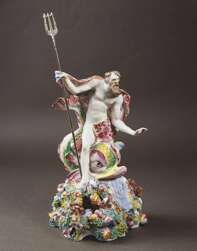 无人,竖图,室内,奢侈,绘画,庸俗,珠宝,英国,神话,艺术,标志,瓷器,符号,矿石,艺术品,古典,文化,标识,英格兰,一个,工艺品,品味,摄影,单个,昂贵,美术,贵重,高雅,宝石,坚定,欧洲文化,英国文化,美学,性别符号,宝贵,美术工艺,彩图,影棚拍摄,男性符号,人工宝石,人造宝石