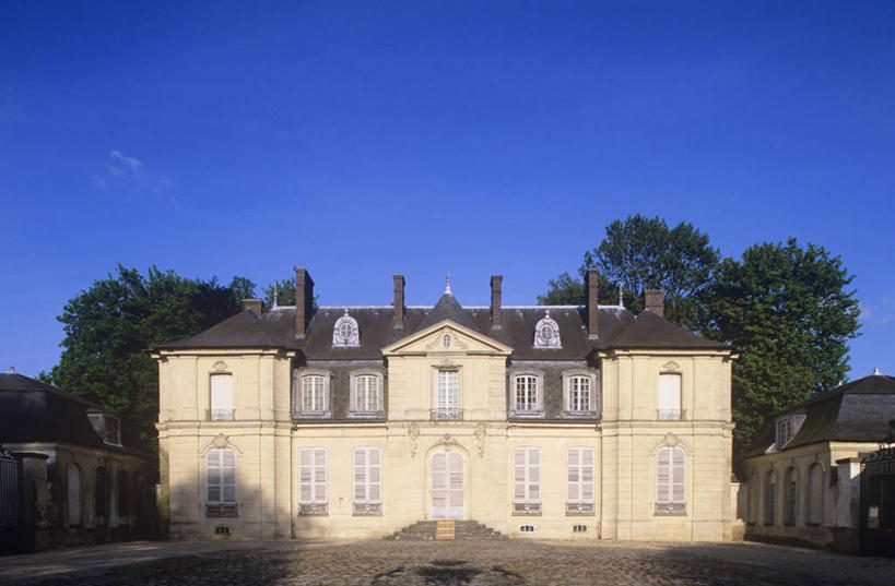 无人,横图,室外,白天,正面,建筑,法国,城堡,庭院,纪念碑,历史,树,摄影,徽章,中欧,爱国主义,盾形徽章,法兰西岛大区,彩图