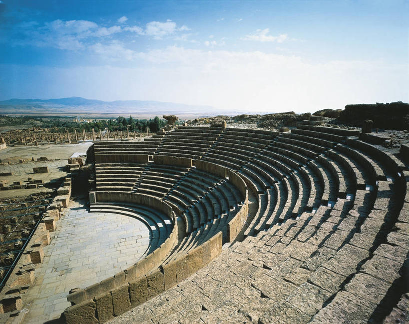 无人,横图,室外,白天,非洲,阿尔及利亚,弯曲,历史,古罗马,废墟,摄影,考古学,古代文明,圆形剧场,自然地理,彩图,联合国教科文组织