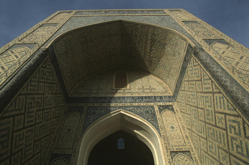 无人,横图,室外,白天,仰视,建筑,乌兹别克斯坦,对称,历史,地标建筑,摄影,中亚,宗教建筑,清真寺,式样,布哈拉,彩图,低角度拍摄,旅行