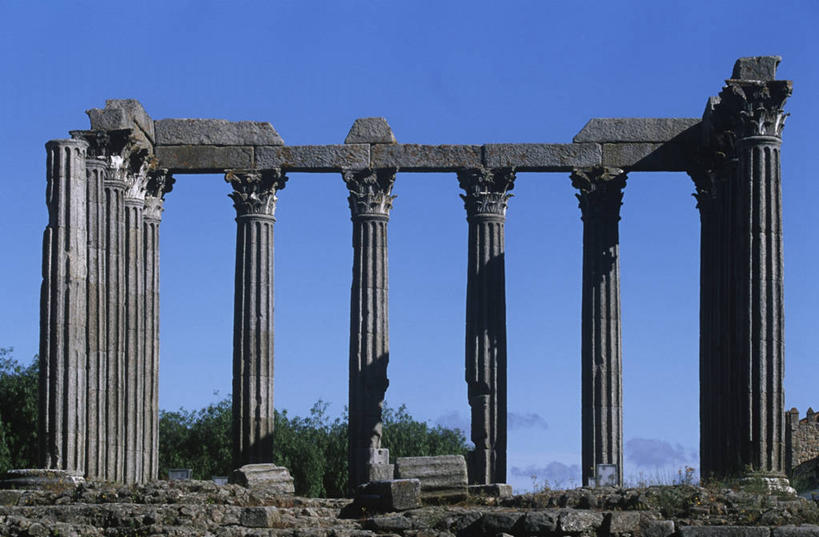 无人,横图,室外,白天,建筑,葡萄牙,柱子,历史,废墟,天空,地标建筑,摄影,宁静,考古学,伊比利亚半岛,万里无云,古代文明,阿连特茹,埃武拉,彩图,旅行,过去