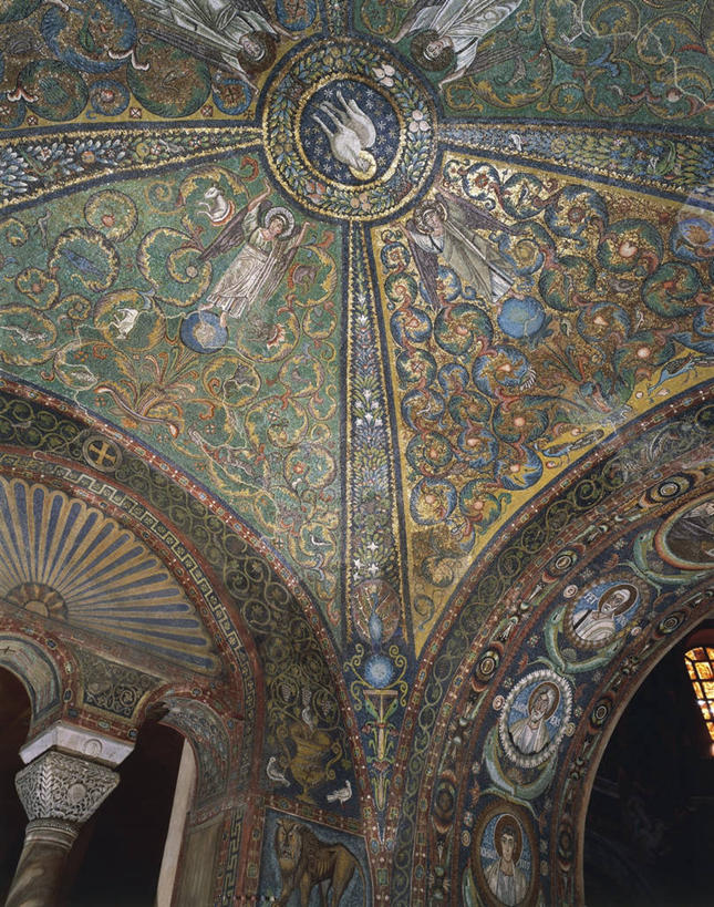 无人,竖图,室内,白天,仰视,建筑,意大利,欧洲,天使,花纹,装饰,图案,虚构,摄影,宗教,南欧,意大利共和国,拉韦纳,古代史,美术工艺,艾米利亚.罗马涅,艾米利亚.罗马涅大区,彩图,低角度拍摄,大教堂,帝国