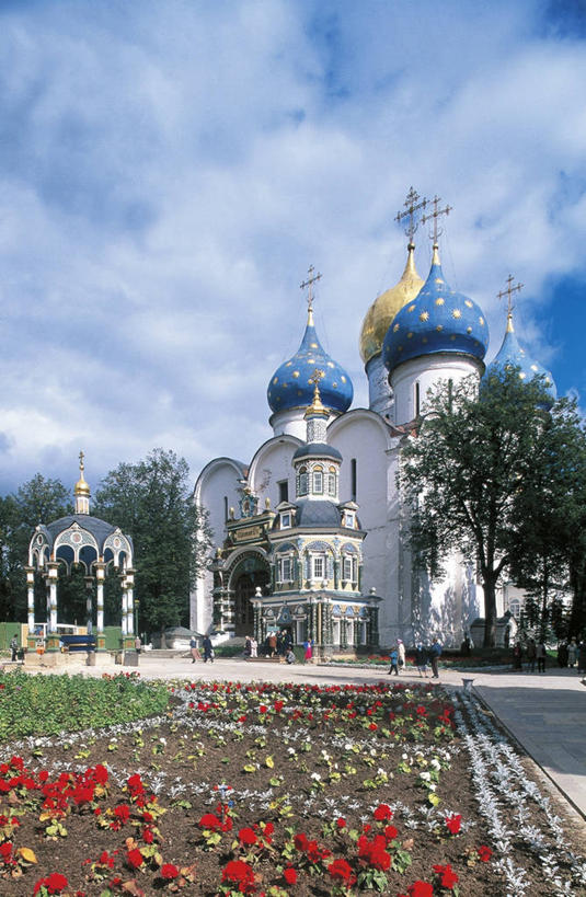 竖图,室外,白天,建筑,俄罗斯,历史,花,摄影,园林,谢尔吉耶夫,彩图,旅行,大教堂