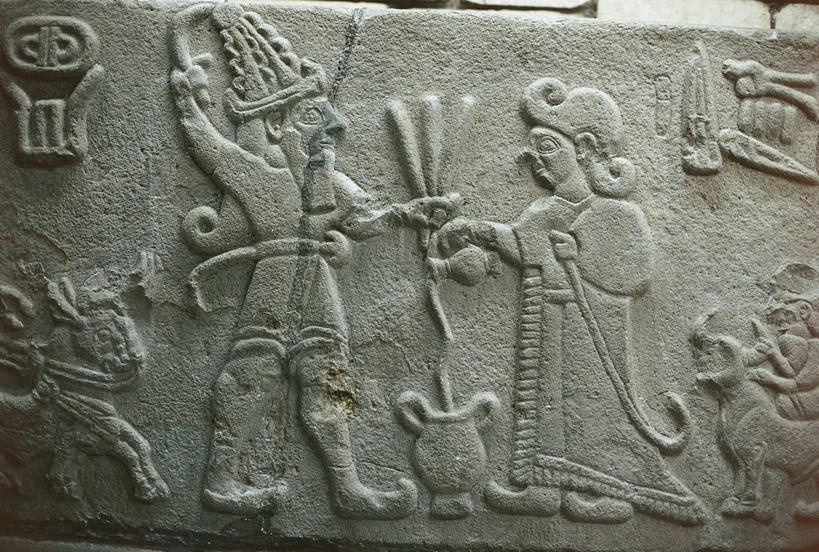 无人,站,横图,雕塑,倒,标志,符号,拿着,标识,古代,一个,摄影,单个,部分,中东文化,性别符号,古代文明,彩图,传统服装,浅浮雕,男性符号