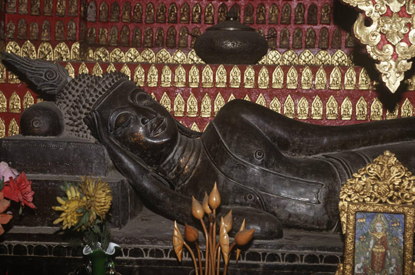 无人,寺庙,横图,室内,白天,雕塑,老挝,装饰,标志,雕像,符号,历史,标识,古代,地标建筑,摄影,佛教,部分,宗教建筑,琅勃拉邦,性别符号,古代文明,灵性,香通寺,彩图,男性符号,传统文化