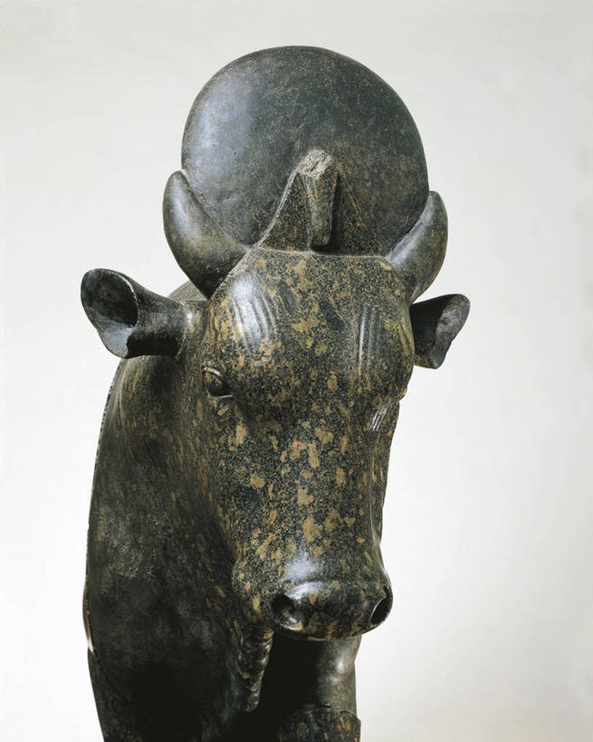 无人,竖图,白色背景,正面,牛,雕塑,艺术,雕像,历史,古代,一个,摄影,单个,手艺,古希腊,古代文明,灵性,美术工艺,彩图,影棚拍摄,闪长岩,过去