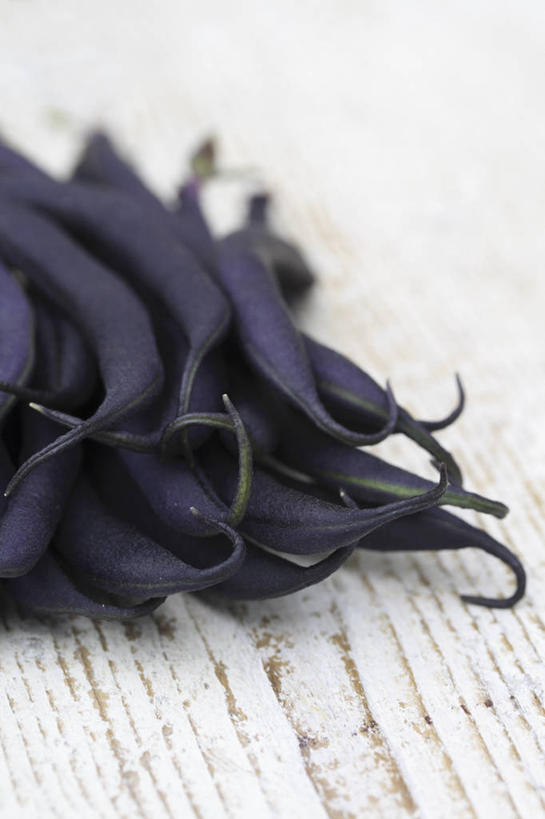 无人,竖图,室内,白天,白色背景,农业,农作物,美景,植物,豆,蔬菜,景观,食品,饮品,豆角,饮食,食物,饮料,紫色,白色,自然,夏天,景色,摄影,有机食品,环境,可口,清新,自然风光,选择,健康食物,适口,海产,青豆,彩图,影棚拍摄