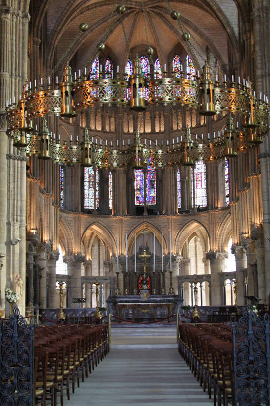 无人,竖图,室内,白天,建筑,法国,过道,历史,摄影,祭坛,水晶吊灯,哥特式风格,兰斯,兰斯大教堂,彩图