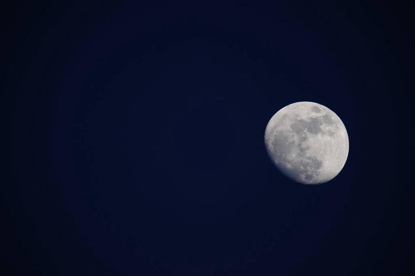 无人,横图,室外,夜晚,留白,美景,英国,景观,风景,天空,自然,景色,摄影,宁静,自然风光,彩图,凸月